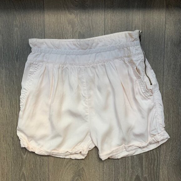 Aritzia Wilfred Women's Shorts Crepe Paperbag Ruched Elastic Waist Pale pink 2 - Picture 3 of 16